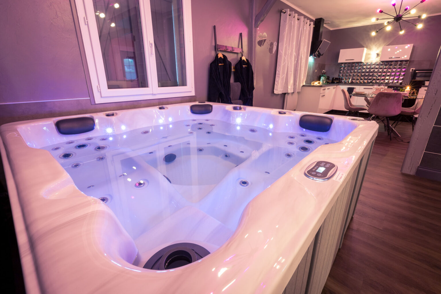 G Te So Secret In Love Avec Jacuzzi Indre Et Loire Chinon Tours